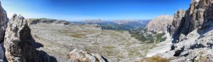 Panoráma planiny medzi Lagazuoi a Le de Lagacio, Dolomity