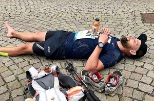 Micha Ragač v cieli Cortina Ultra Trail