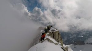 Innominata Integrale snehové pole pobláíž mt. Blanc- u