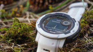 Garmin Instinct 2 Solar v stupujú do testu